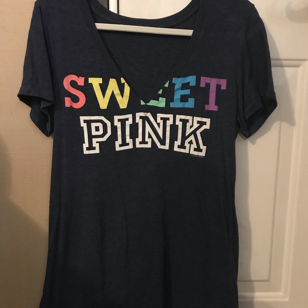 VS Pink Tee shirt. Navy blue. Size L.